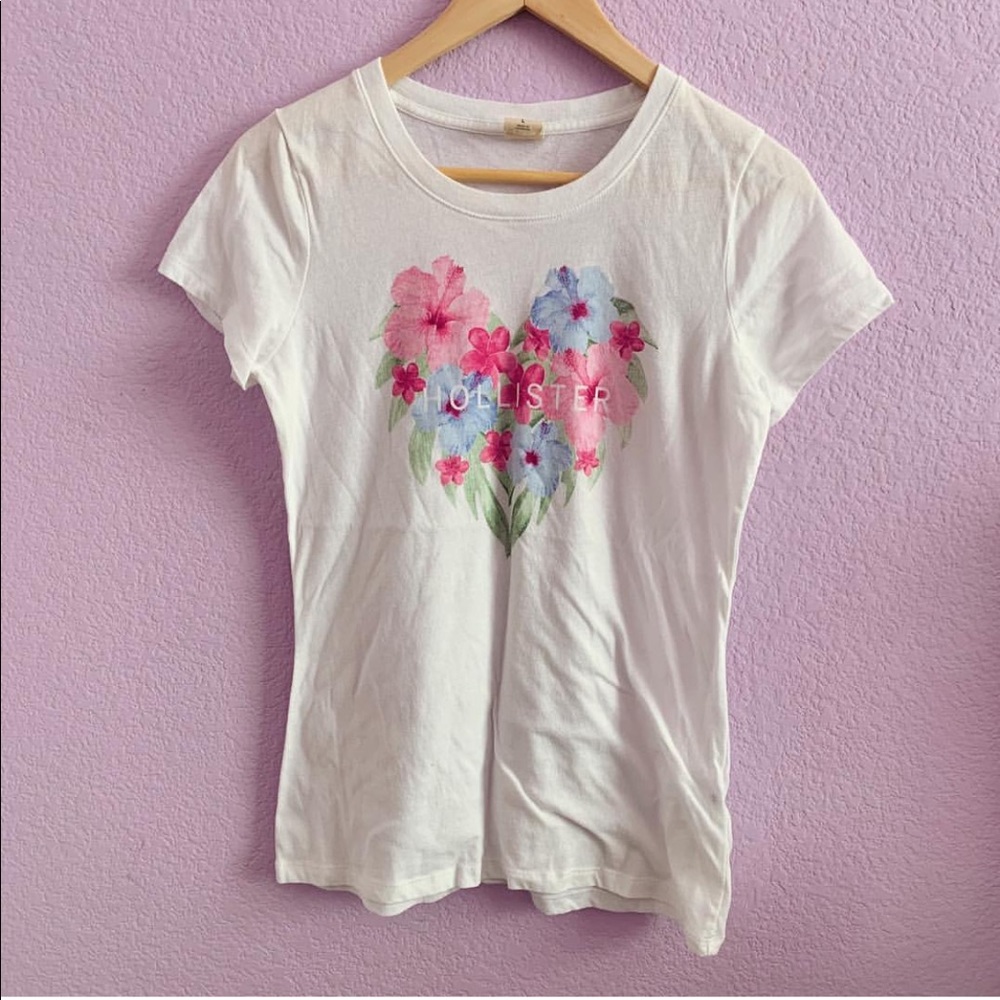 Hollister t-shirt